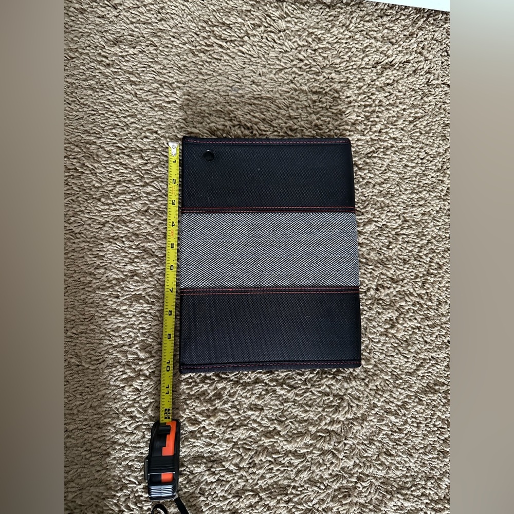 Timbuk2 Riding Jacket iPad 2 or later - Picture 4 of 9